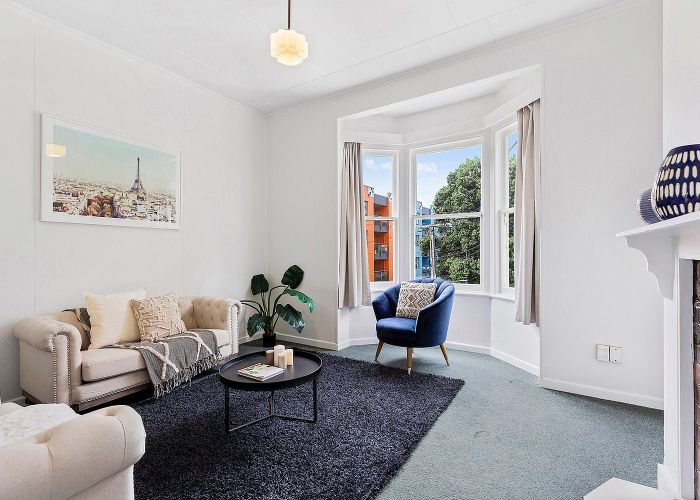  at 30 Drummond Street, Mount Cook, Wellington