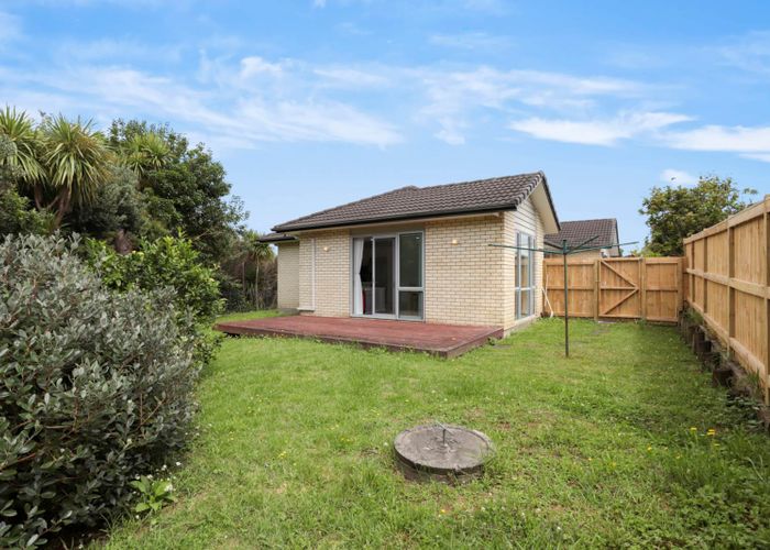  at 5 Northbrook Close, Greenhithe, Auckland