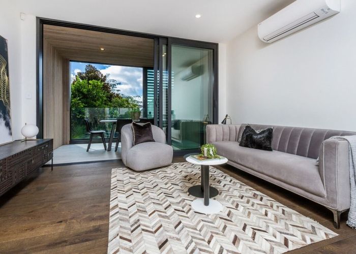  at 4/17 Lucerne Road, Remuera, Auckland