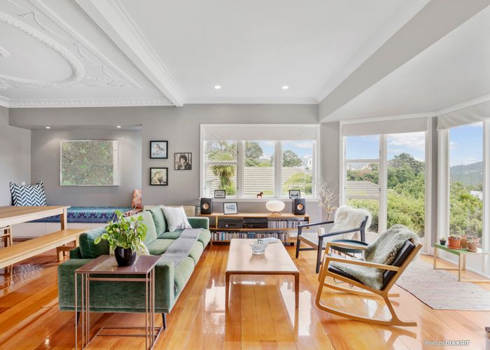  at 52 Duthie Street, Karori, Wellington