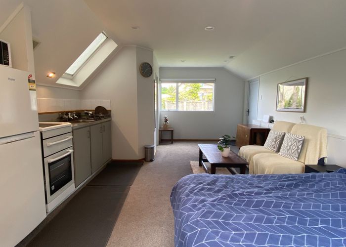  at 32 Avalon Crescent, Fernhill, Queenstown