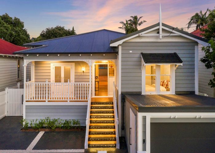  at 8 Peel Street, Westmere, Auckland