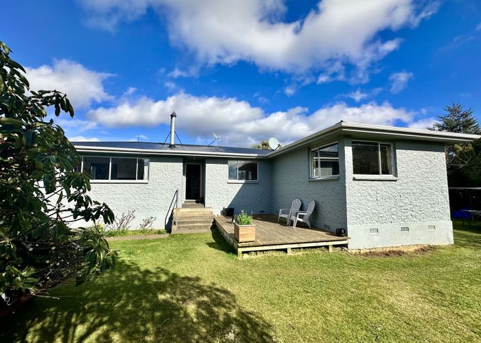  at 8 Ruru Avenue, Otatara