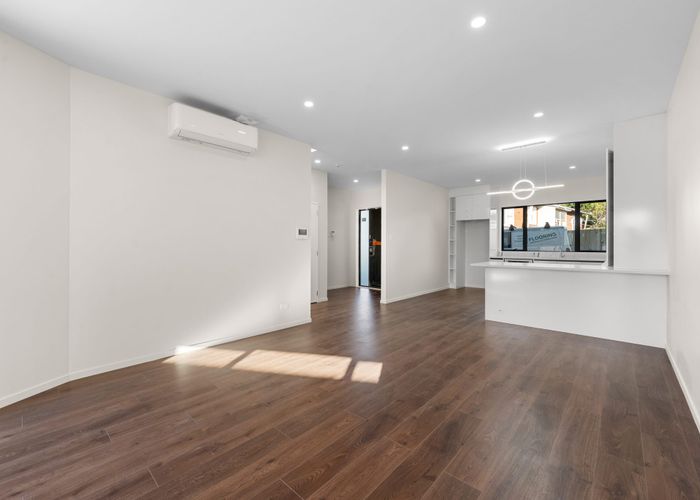  at 2/223 Panama Road, Mount Wellington, Auckland City, Auckland