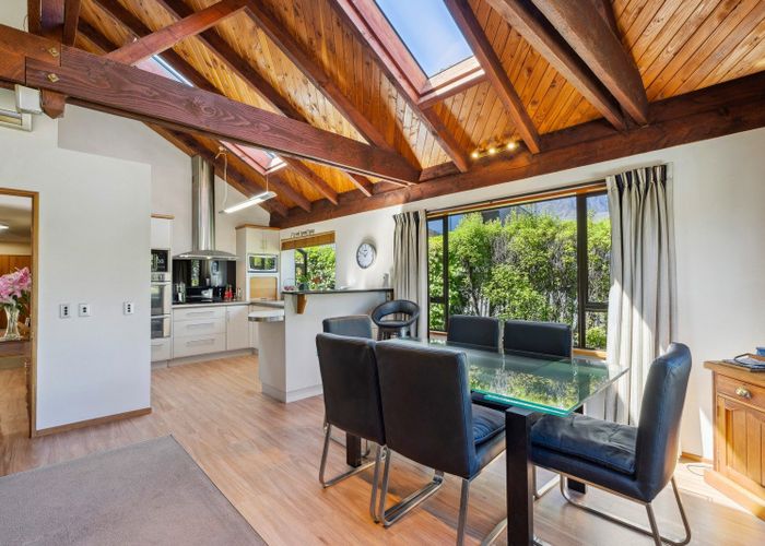  at 8 Lake Avenue, Frankton, Queenstown