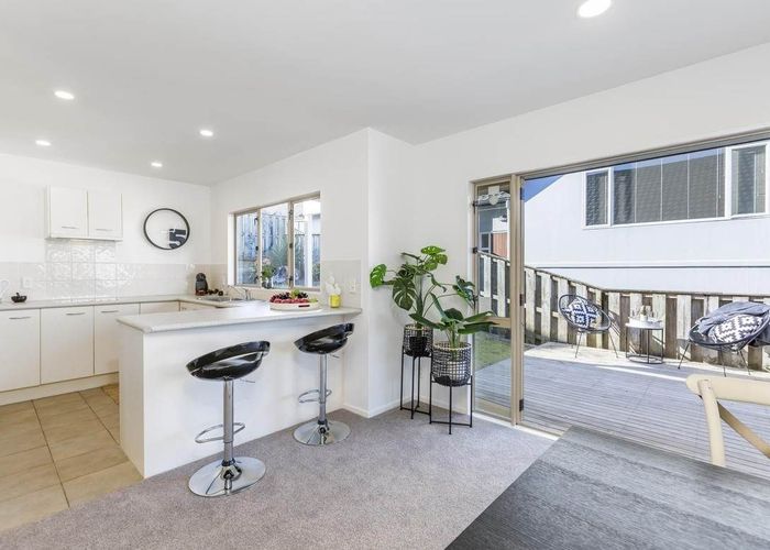  at 14E Cranbrook Place, Glendowie, Auckland