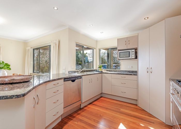 Free property data for 150 Park Road, West End, Palmerston North