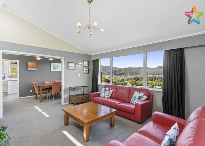  at 27 Vista Grove, Kelson, Lower Hutt