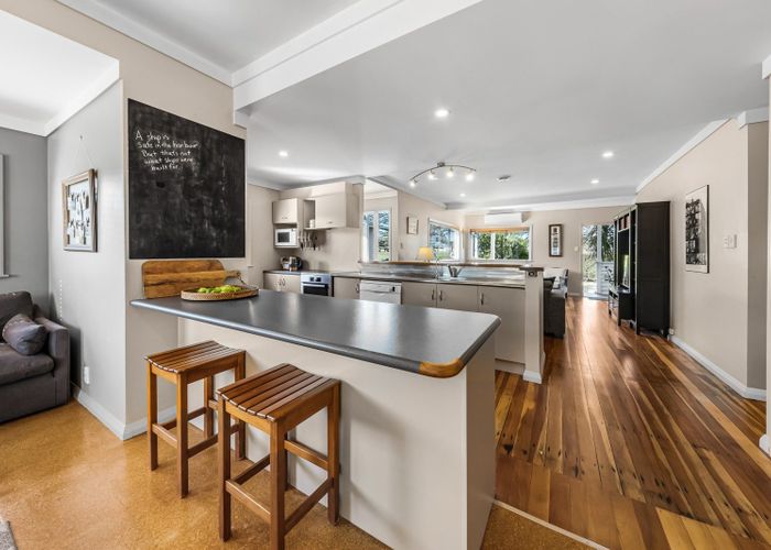  at 22 Muripara Avenue, Point Chevalier, Auckland City, Auckland
