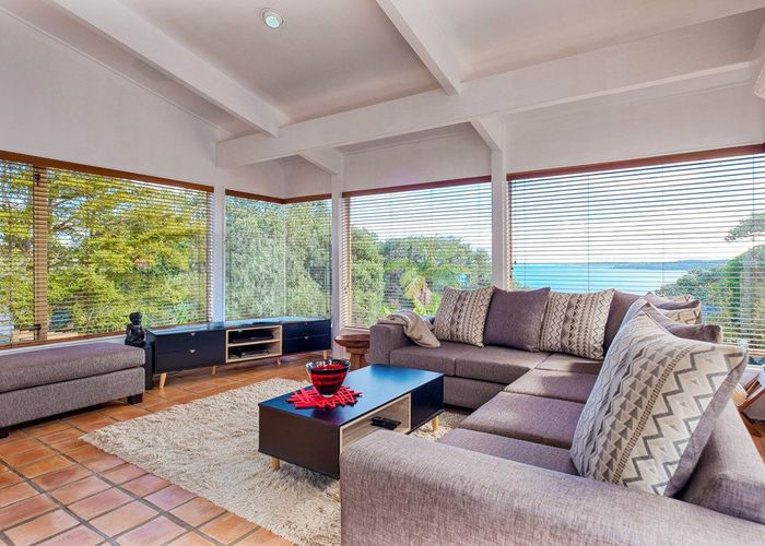  at 29 Kennedy Point Road, Surfdale, Waiheke Island, Auckland