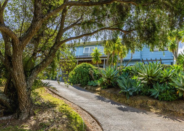  at 14 Giles Rd, Ostend, Waiheke Island, Auckland