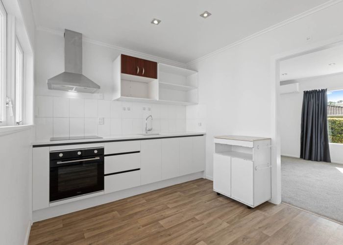  at 2/5 Esmonde Road, Takapuna, North Shore City, Auckland