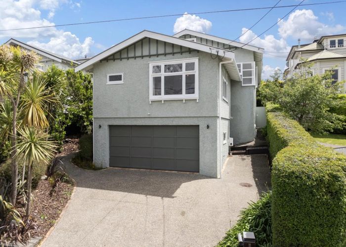  at 18 Bell Road, Remuera, Auckland