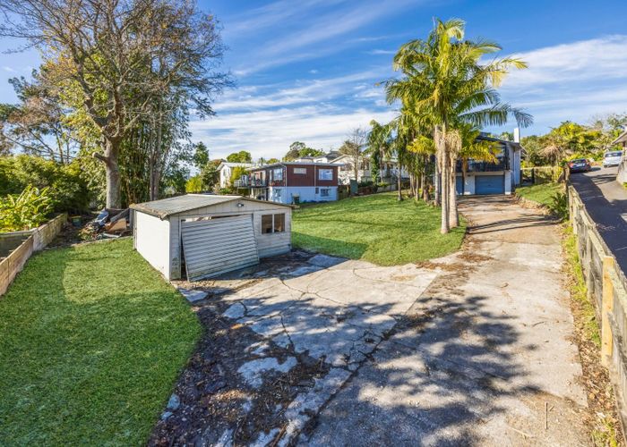  at 43 Ellice, Totara Vale, North Shore City, Auckland