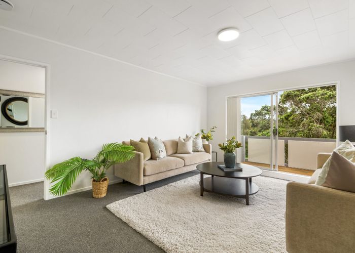  at 1/21 Bonito Place, Bayview, North Shore City, Auckland