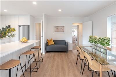  at 2/23 Tarnica Road, Northpark, Manukau City, Auckland