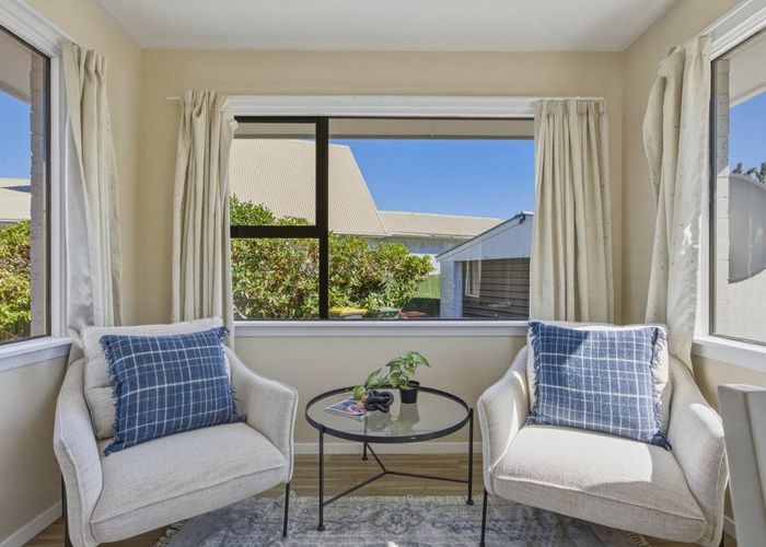  at 18 Delph Street, Avonhead, Christchurch City, Canterbury