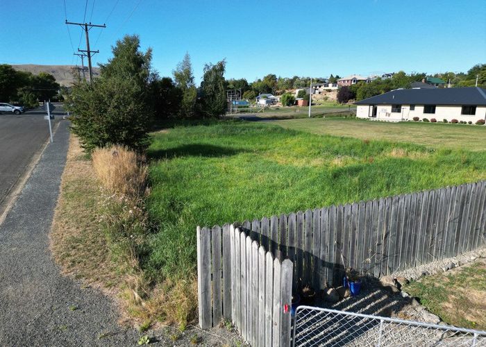  at 25 Runbrake Street, Palmerston, Waitaki, Otago