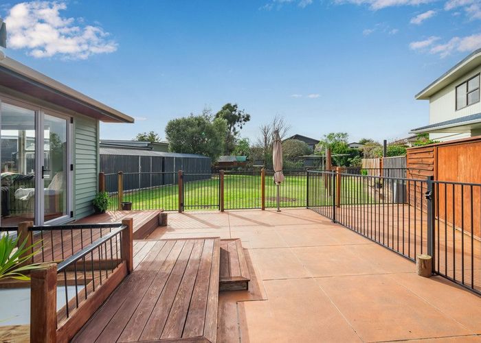  at 17 Winton Street, Paraparaumu Beach, Kapiti Coast, Wellington