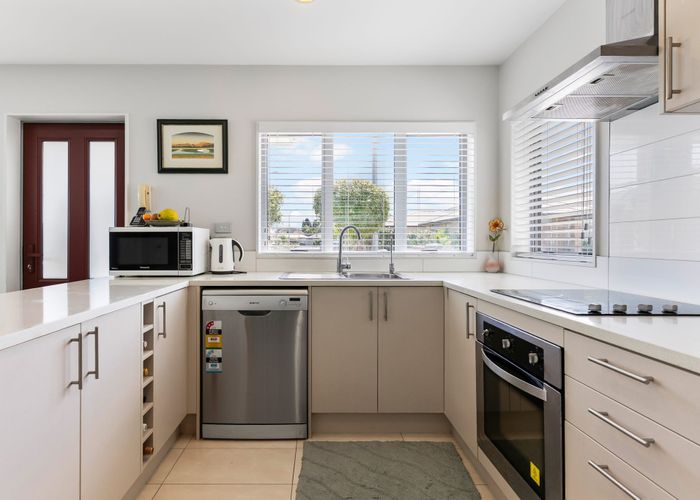  at 41/68 Fonteyn Street, Avondale, Auckland City, Auckland
