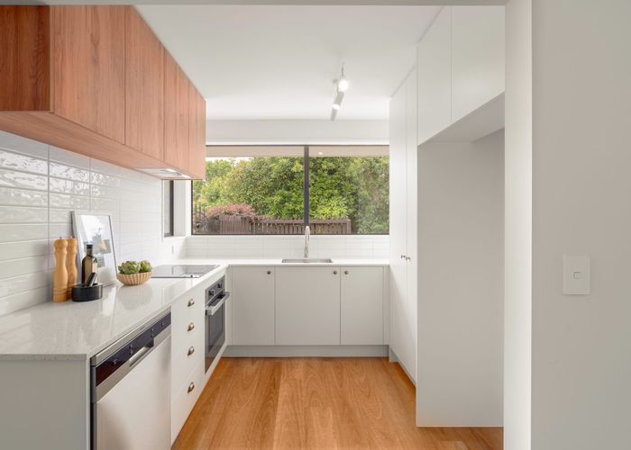  at 1/52A Aorangi Road, Bryndwr, Christchurch City, Canterbury