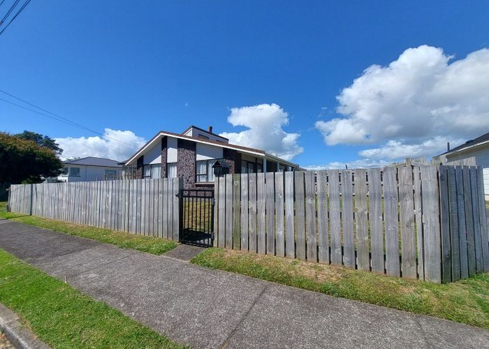  at 15 Selwyn Street, Vogeltown, New Plymouth, Taranaki