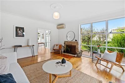  at 2/104 Coronation Road, Hillcrest, North Shore City, Auckland