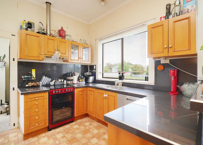  at 166 Princes Street, Strathern, Invercargill