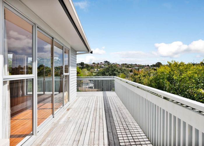  at 28 North East Drive, Northcross, North Shore City, Auckland