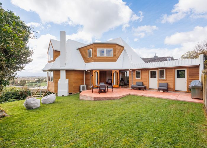  at 96 Clifton Terrace, Fitzherbert, Palmerston North, Manawatu / Whanganui