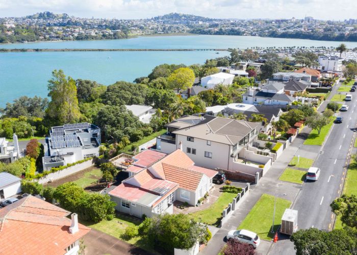  at 16 Tuhaere Street, Orakei, Auckland