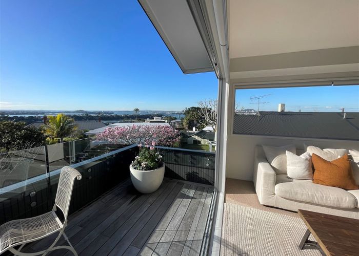  at 46 Hinemoa Street, Birkenhead, Auckland
