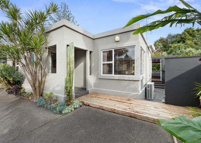  at 70 Seaview Road, Marfell, New Plymouth