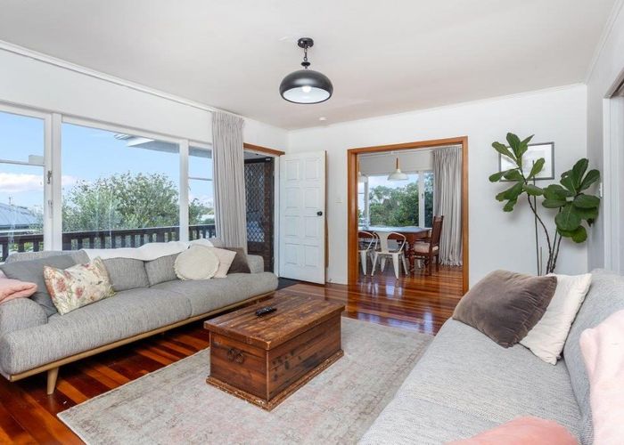  at 49B Commissariat Road, Mount Wellington, Auckland