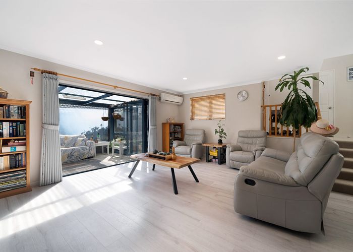  at 37A Willerton Avenue, New Lynn, Waitakere City, Auckland