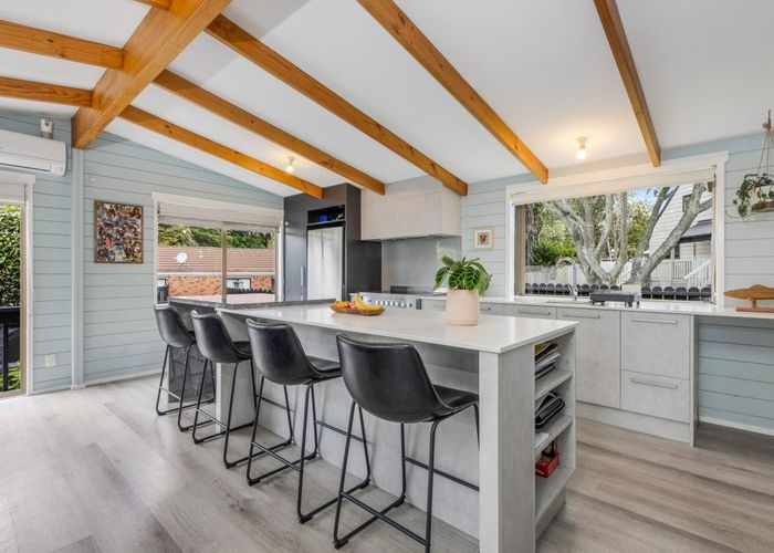  at 2/90 Wattle Farm Road, Wattle Downs, Auckland