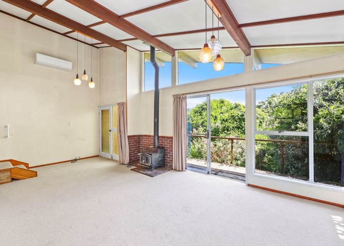  at 39 Gazelle Avenue, Beach Haven, North Shore City, Auckland