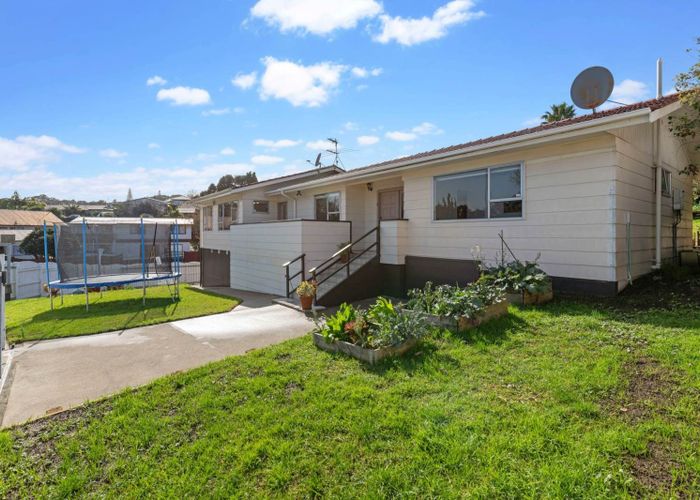  at 36 Everglade Drive, Goodwood Heights, Auckland