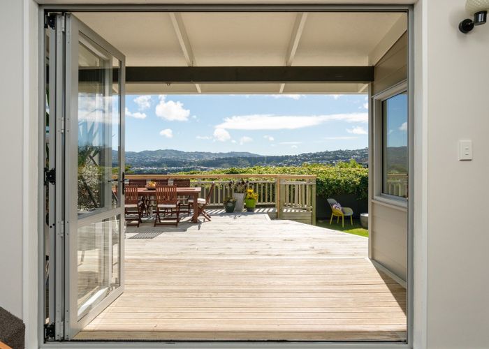  at 15 Rangitane Street, Maupuia, Wellington