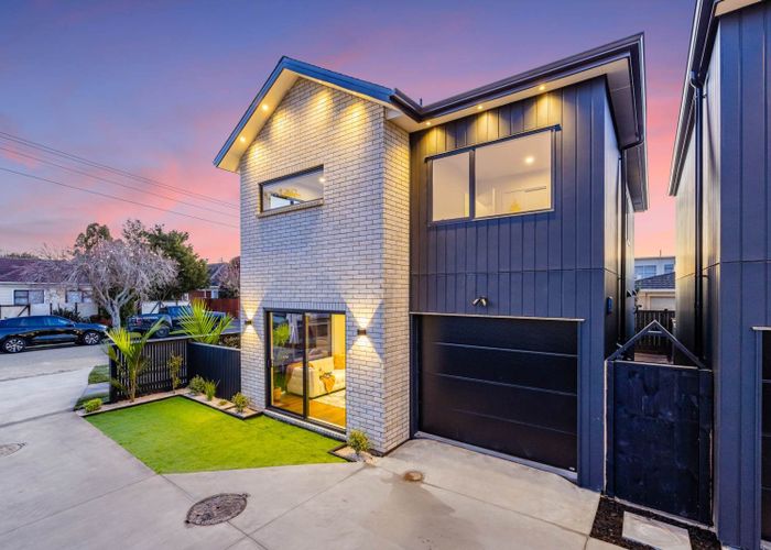  at Lot 1/12 Maunu Road, Papatoetoe, Manukau City, Auckland
