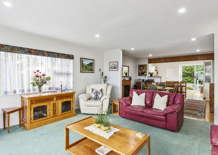  at 64 Alexander Road, Raumati Beach, Paraparaumu