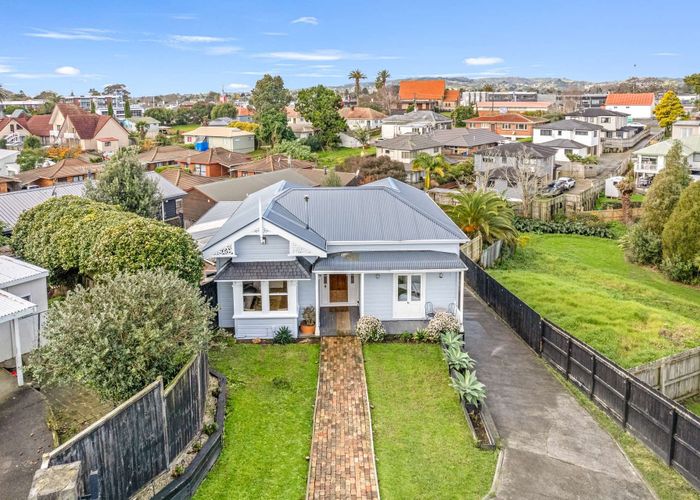  at 12 Don Street, Papakura, Papakura, Auckland