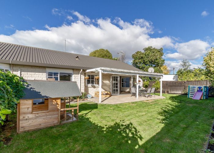  at 2 Derby Place, Tamatea, Napier