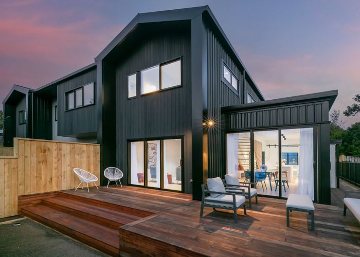  at 3/89 Walker Road, Point Chevalier, Auckland