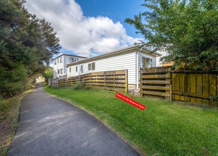  at 41 Gosford Drive, Botany Downs, Manukau City, Auckland