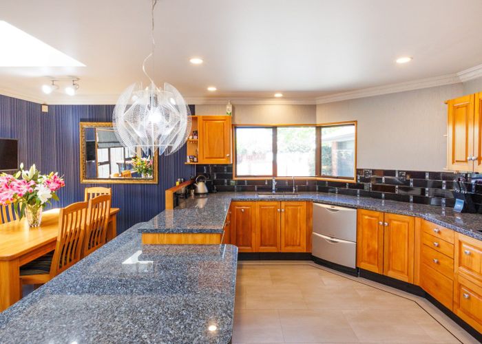  at 96 John F Kennedy Drive, Milson, Palmerston North