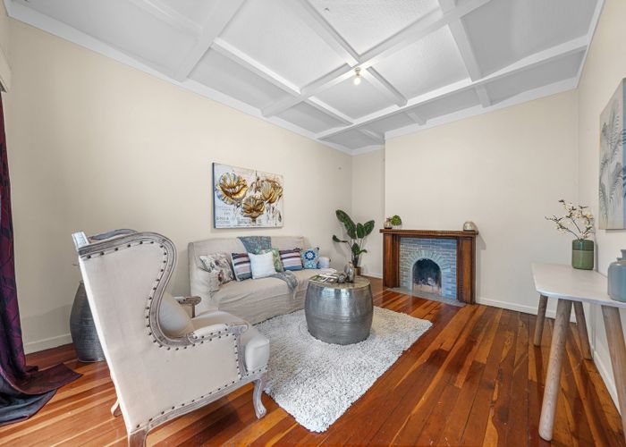  at 7 Kenyon Avenue, Mount Eden, Auckland City, Auckland