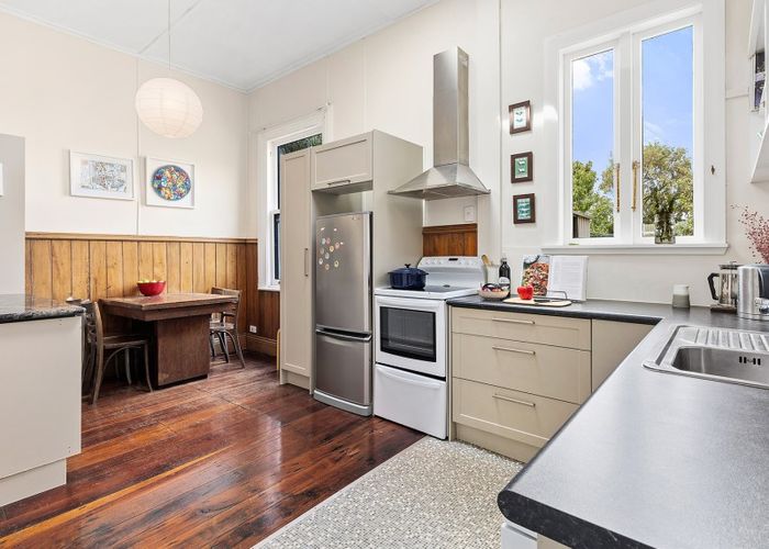  at 16 Rhodes Street, Newtown, Wellington