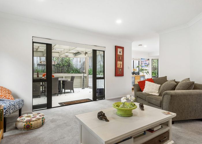  at 8B Bundoran Way, Pinehill, North Shore City, Auckland
