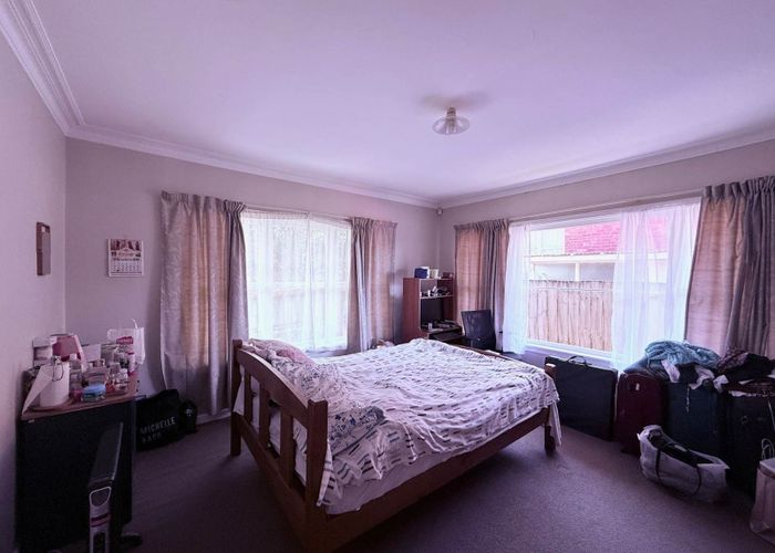  at 391 Richardson Road, Mount Roskill, Auckland City, Auckland
